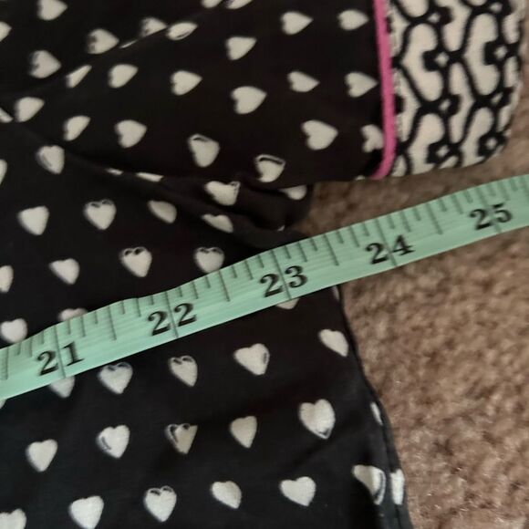 Rare Roller Rabbit x Lele Sadoughi Black Heart Polo Pajamas - Picture 7 of 12